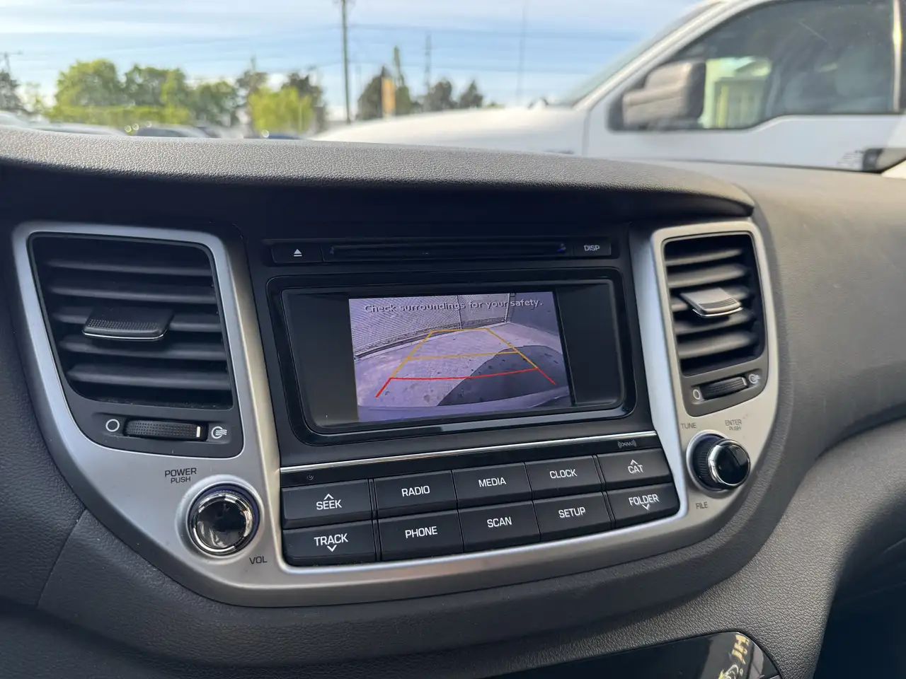Hyundai TUCSON снимка Hyundai TUCSON