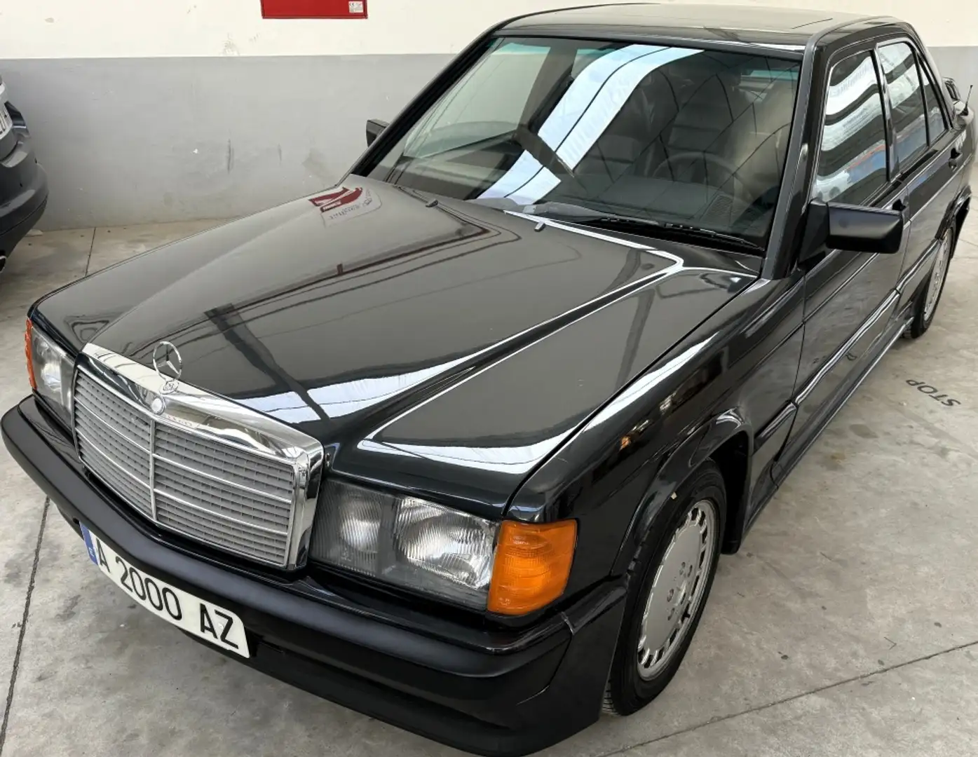 Mercedes-Benz 190 190E 2.3-16 Noir - 2