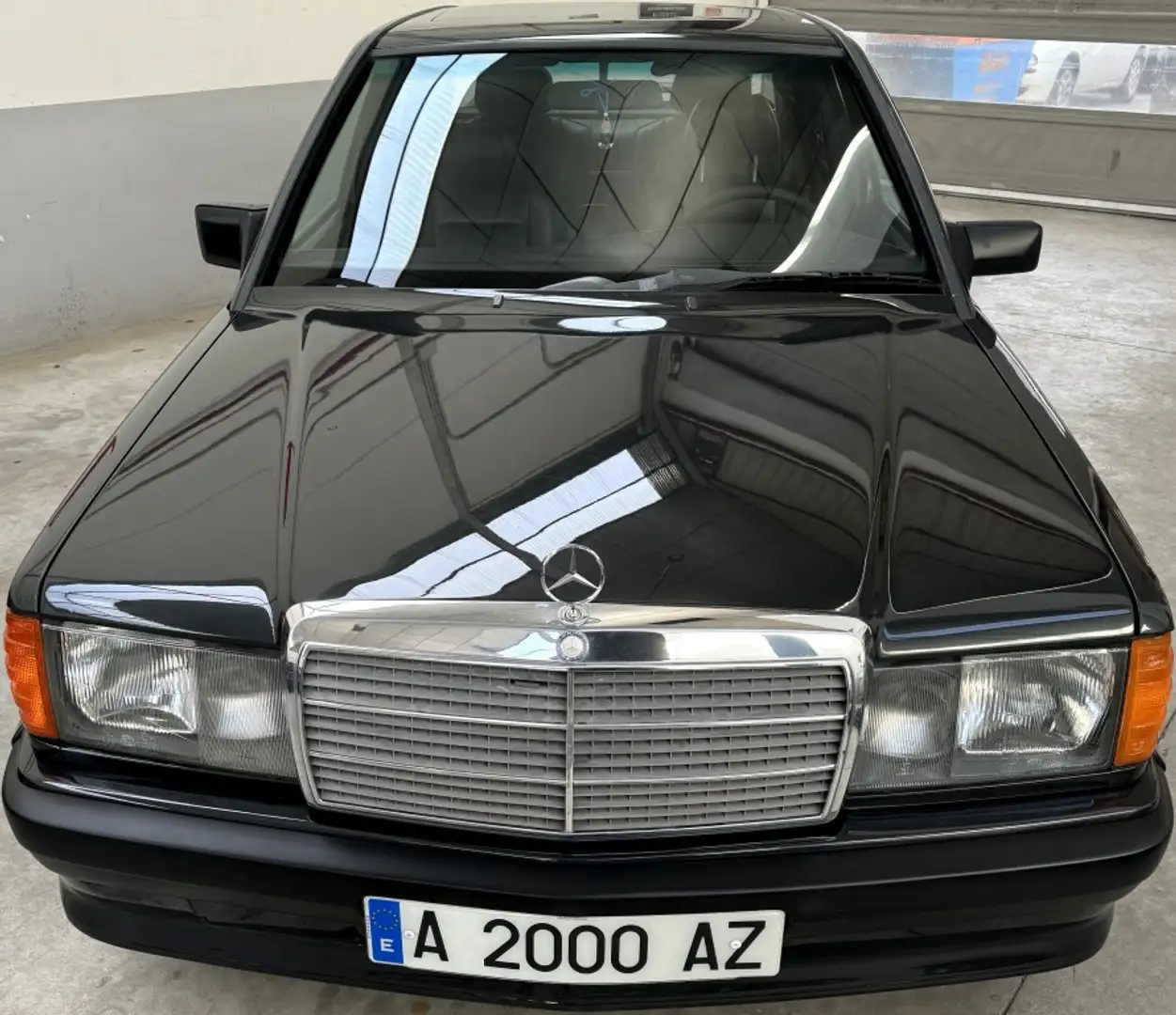 Mercedes-Benz 190 190E 2.3-16 Noir - 1