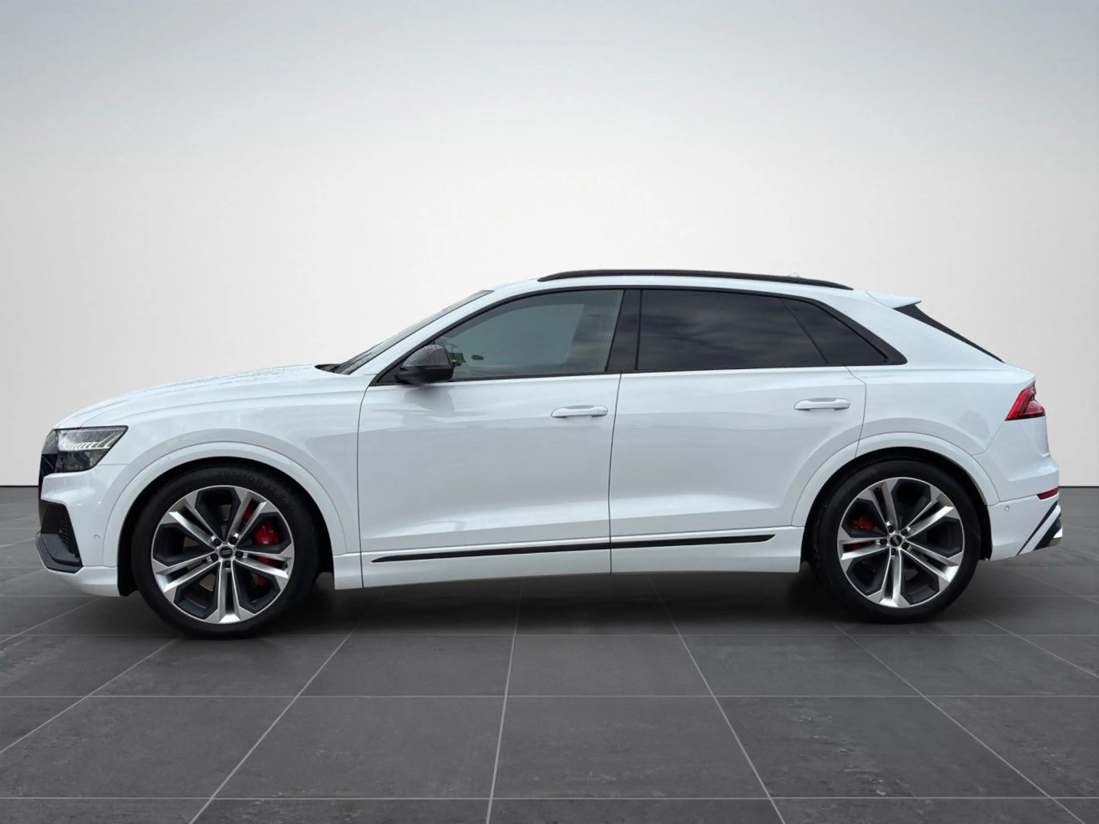 Audi SQ8 4.0 TFSI quattro competition plus Klima Navi — photo 3