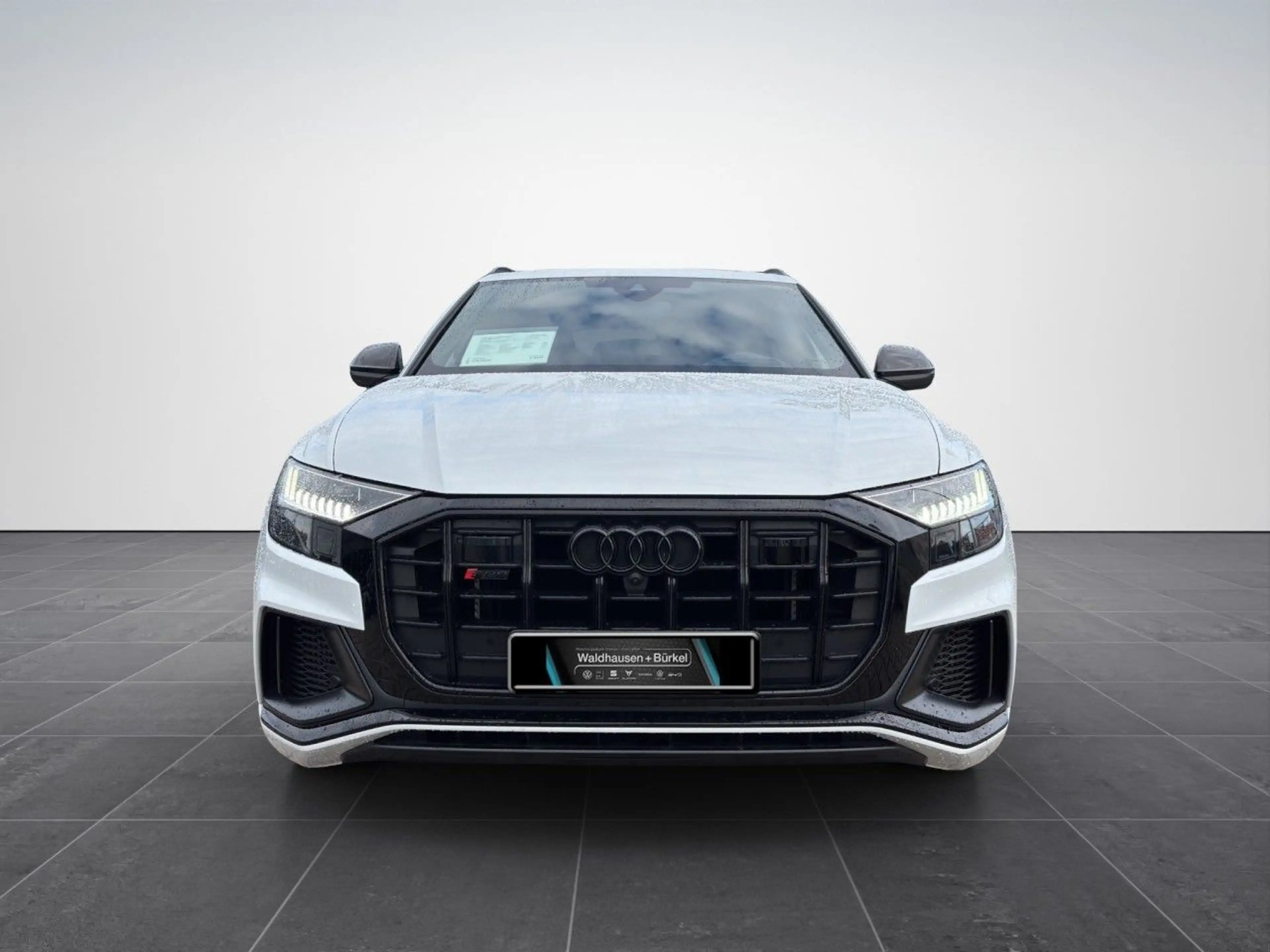 Audi SQ8 4.0 TFSI quattro competition plus Klima Navi — photo 2
