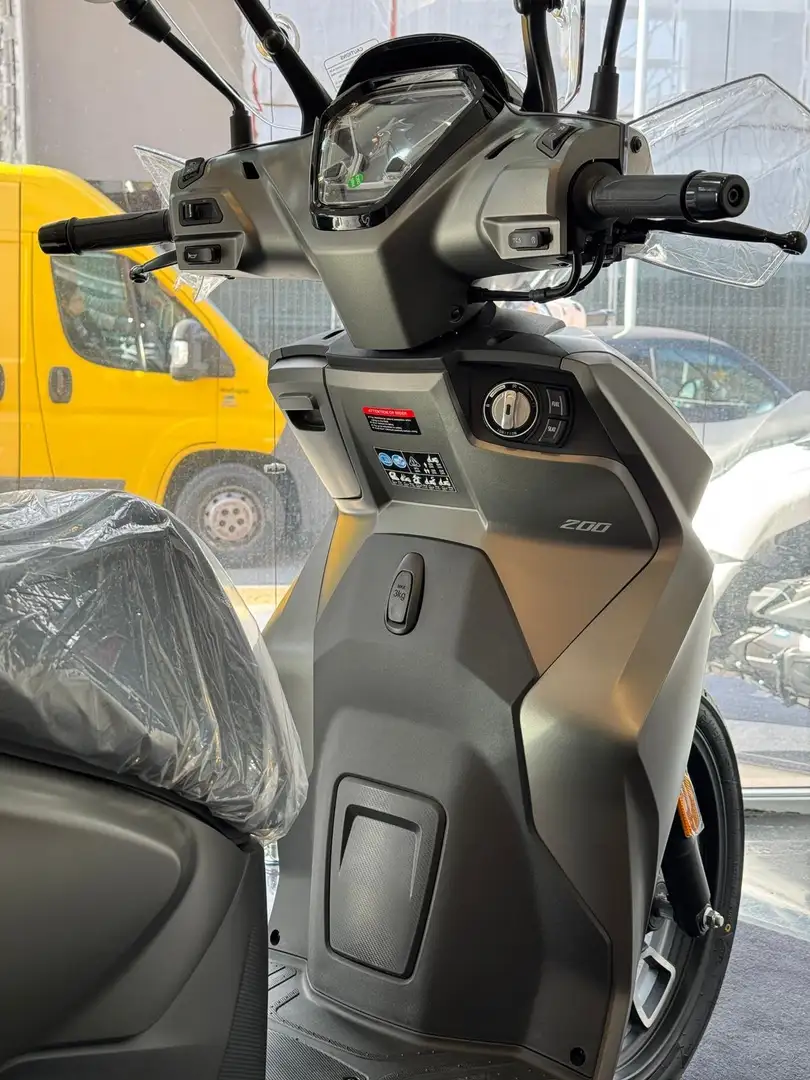 Voge Інші Voge Sfida SR16 200cc - 2025 Сірий - 2