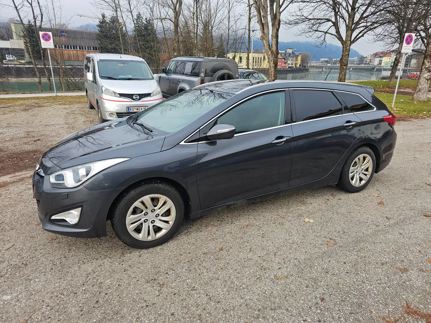 Hyundai i40 blue Style Servicegepflegt EURO-6 Grijs - 2