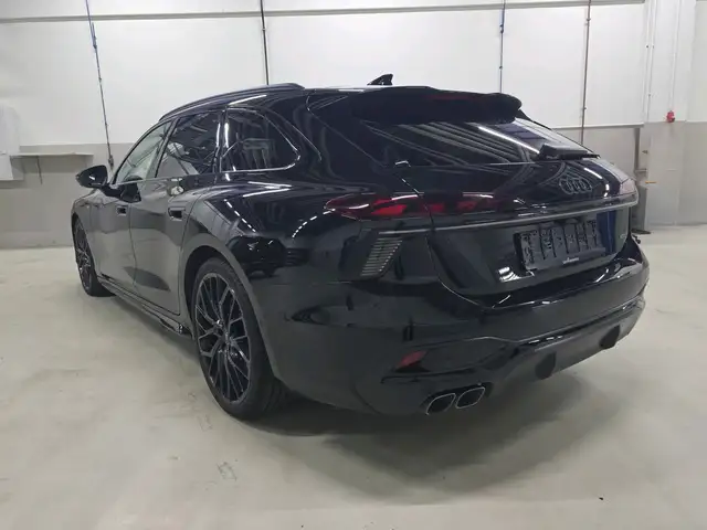 Audi A6 view 3