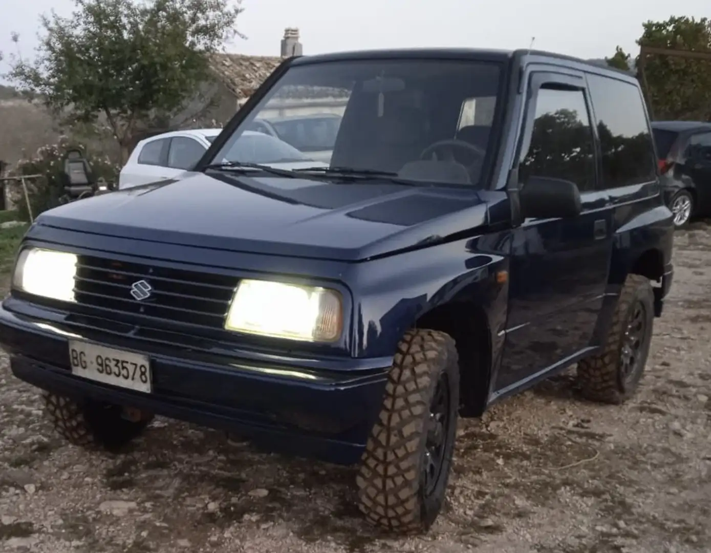 Suzuki Vitara 3p 1.6 JLX - 1