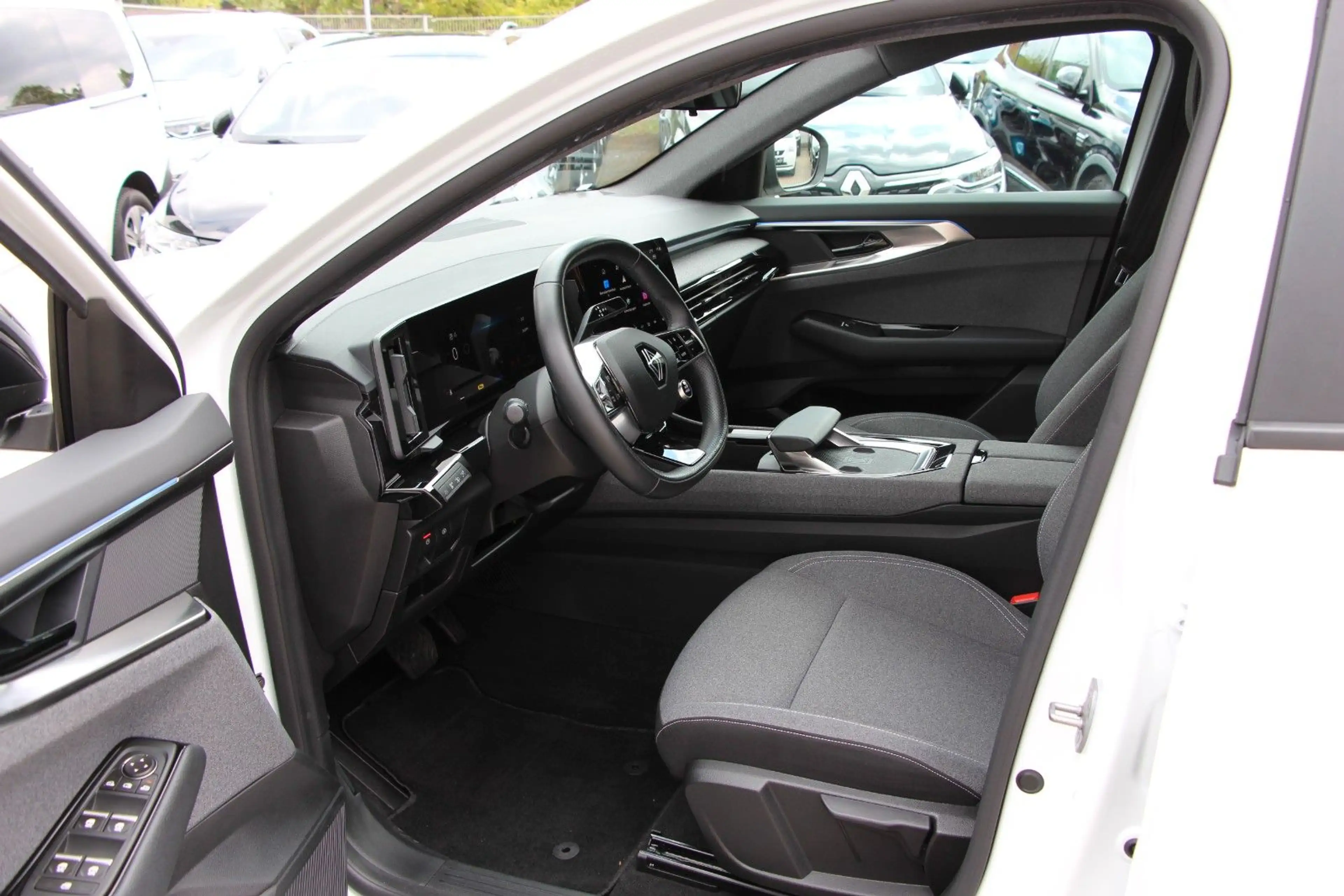 Renault Austral Mild Hybrid 140 Equilibre Aut. /65806 — photo 11