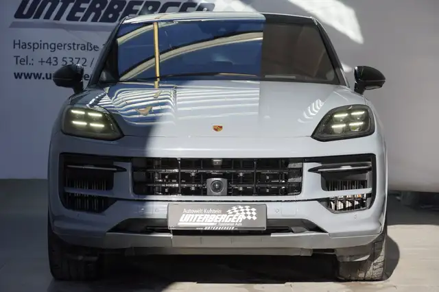 Porsche Cayenne E-Hybrid Ansicht 3