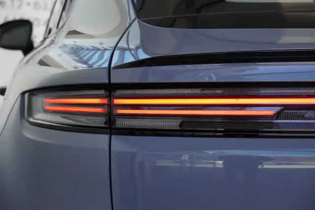 Porsche Cayenne E-Hybrid Ansicht 13