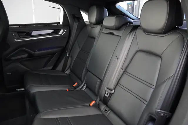 Porsche Cayenne E-Hybrid Ansicht 26