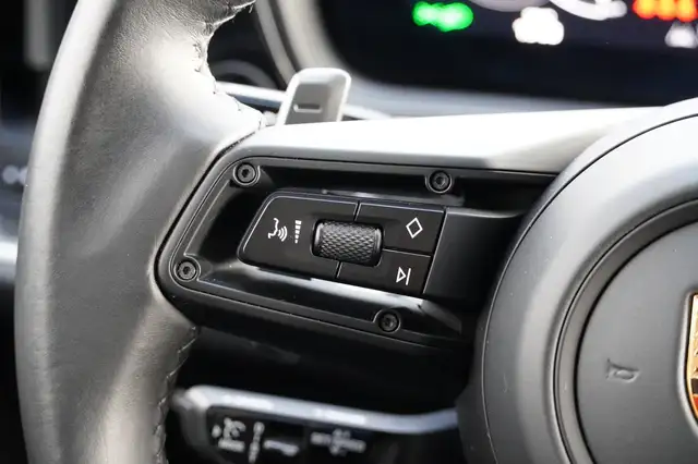 Porsche Cayenne E-Hybrid Ansicht 35