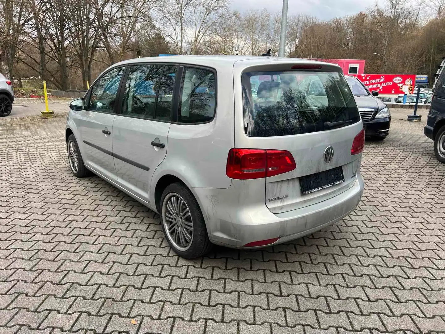 Volkswagen Touran Trendline Xenon Navi  Klima2 Hand inkl Neu Tüv Plateado - 2