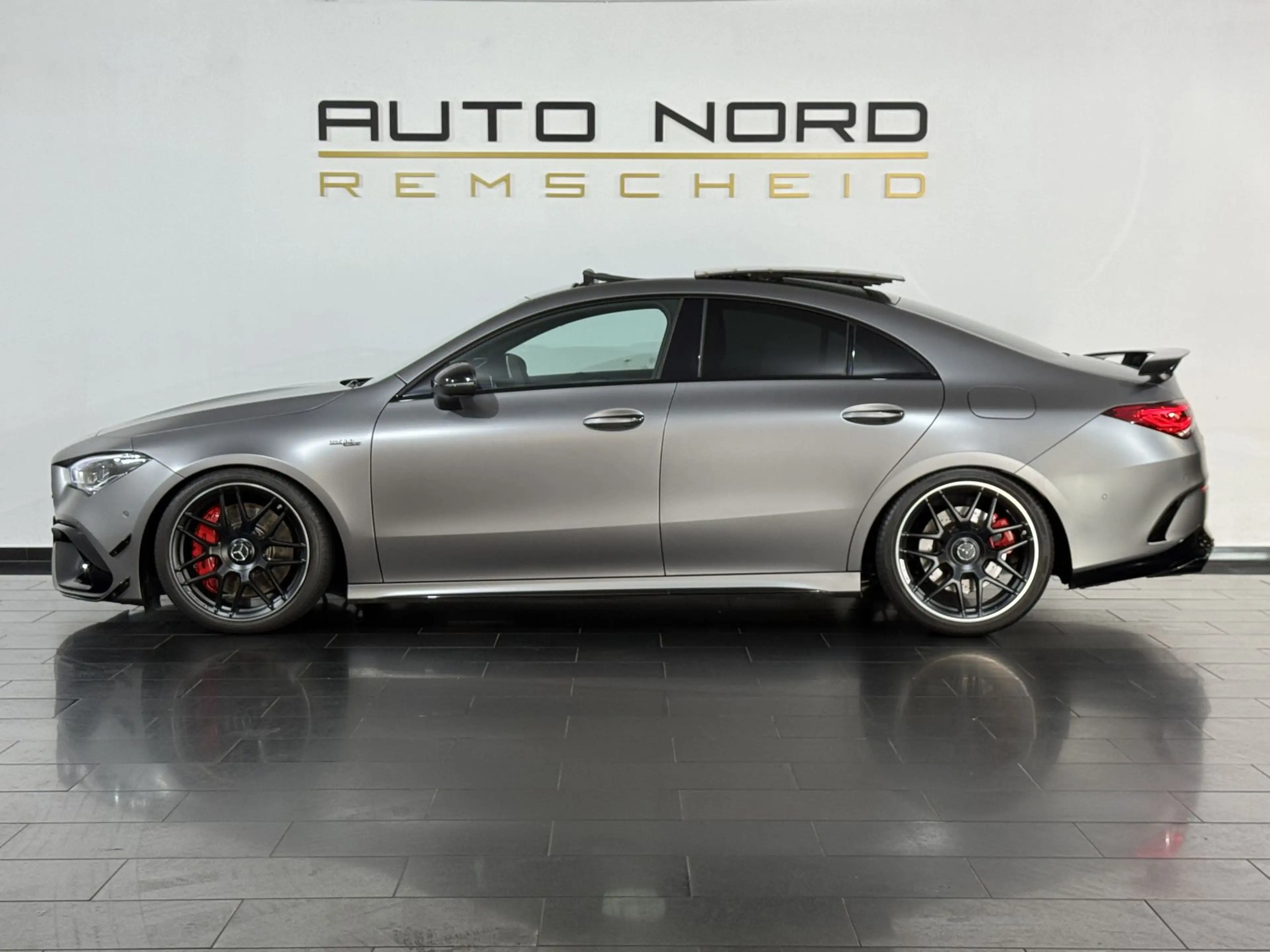 Mercedes-Benz CLA 45 AMG S 4M.*MATT*Aero+*Pano*360°*Burmester* — photo 12