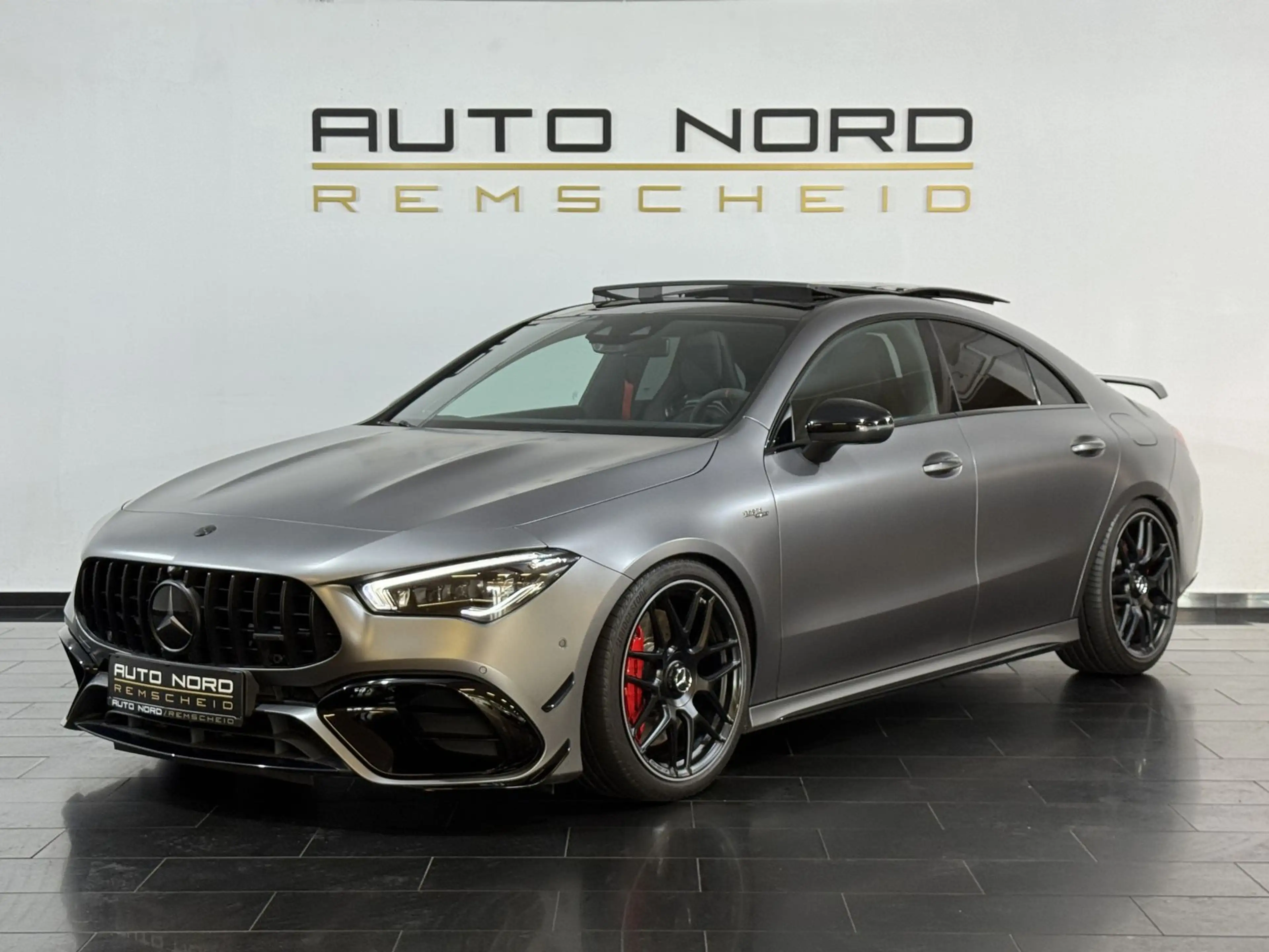 Mercedes-Benz CLA 45 AMG S 4M.*MATT*Aero+*Pano*360°*Burmester* — photo 13