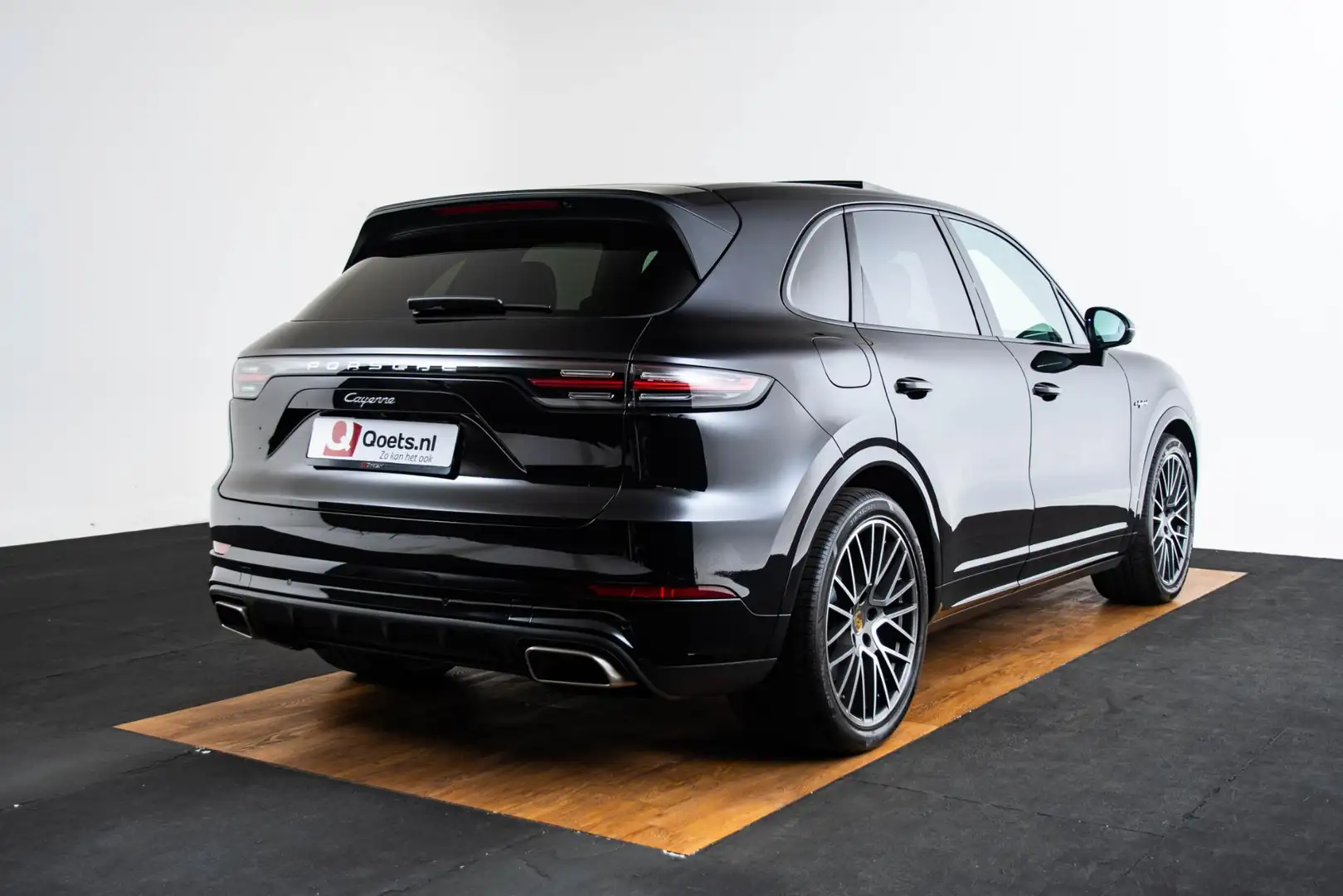Porsche Cayenne 3.0 E-Hybrid Panoramadak - Comfortstoelen - Stuurb Noir - 2