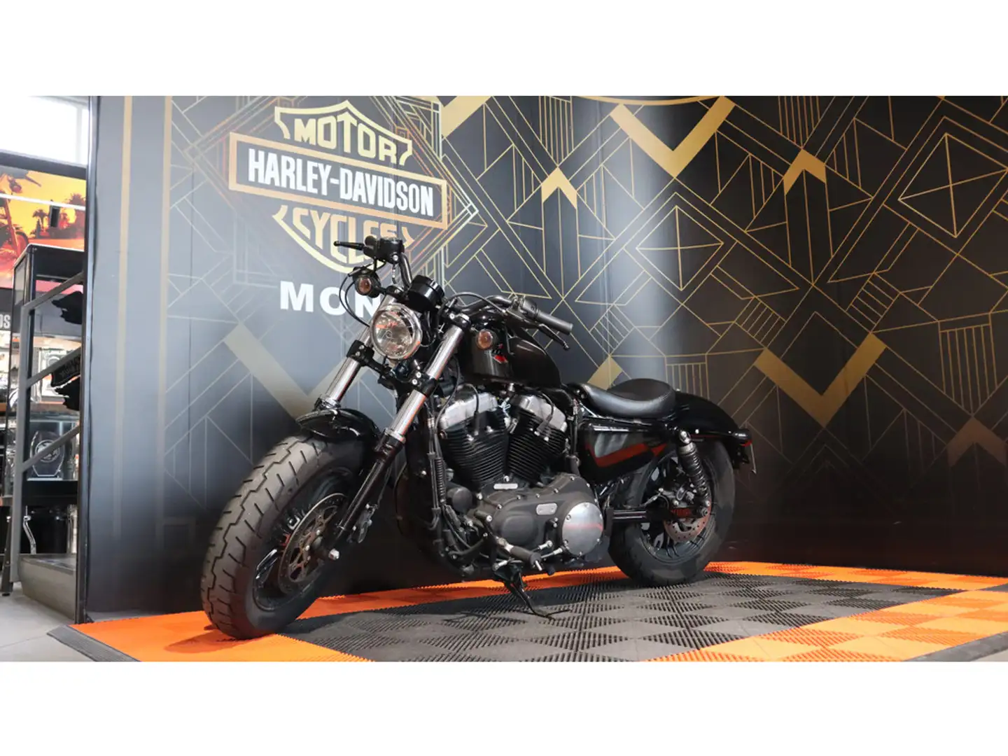 Harley-Davidson Sport/tour Forty-Eight Noir - 2