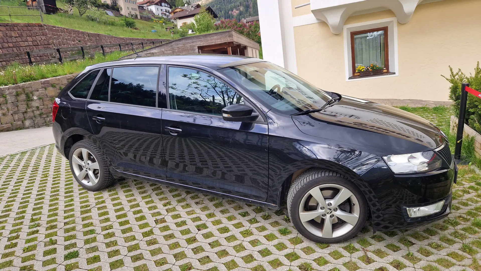 Skoda Rapid/Spaceback Rapid Spaceback 1.6 tdi Ambition 115cv E6 Nero - 1