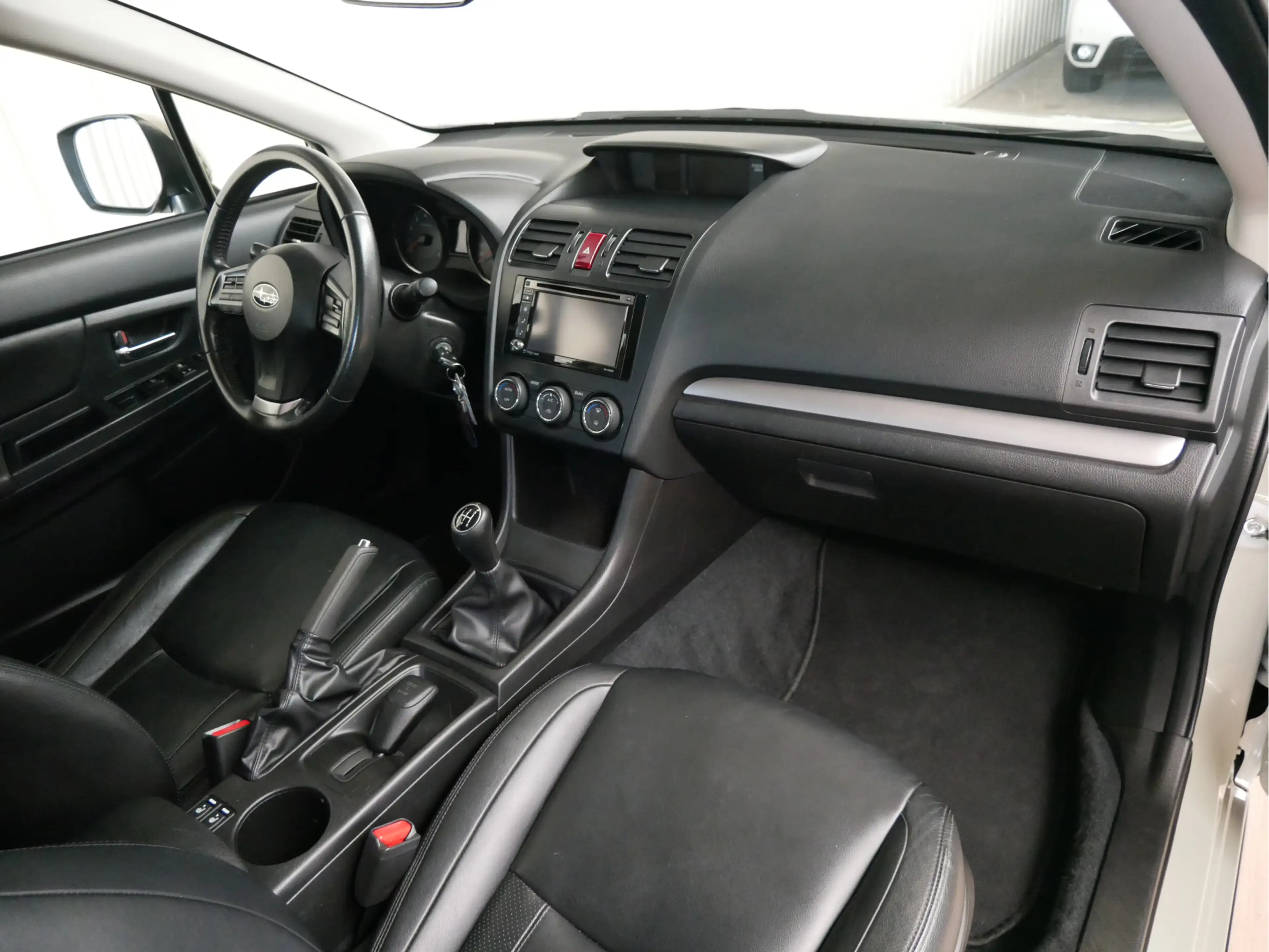 Subaru XV Adventure met Readylift / Leer en Navigatie De pri — photo 18