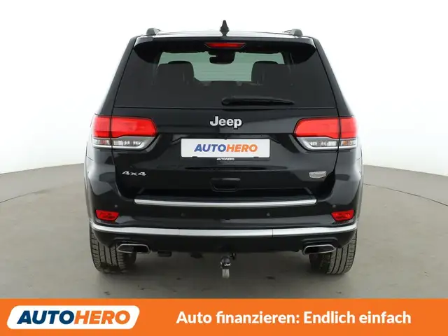 Jeep Grand Cherokee view 5