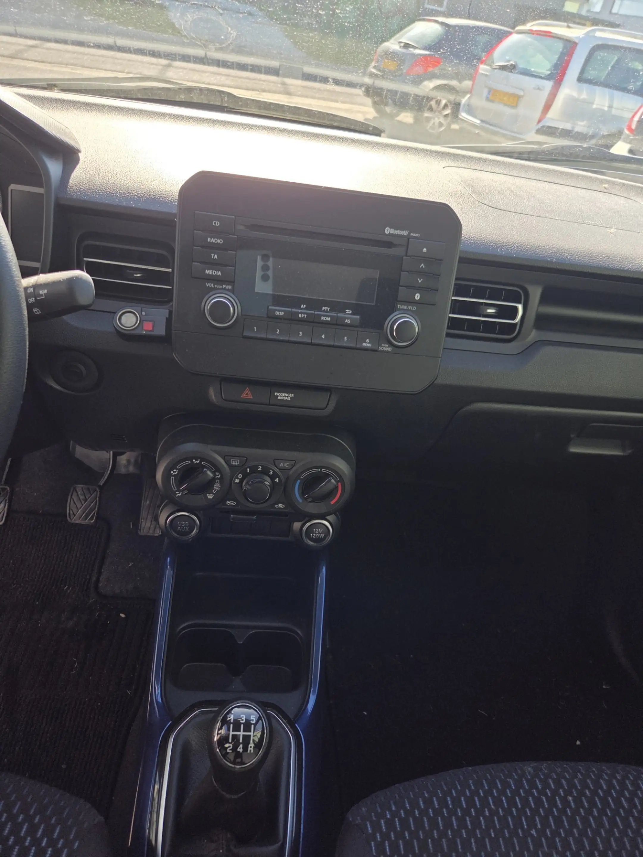 Suzuki Ignis 1.2 Smart Hybrid Comfort - SCHADE! — photo 8
