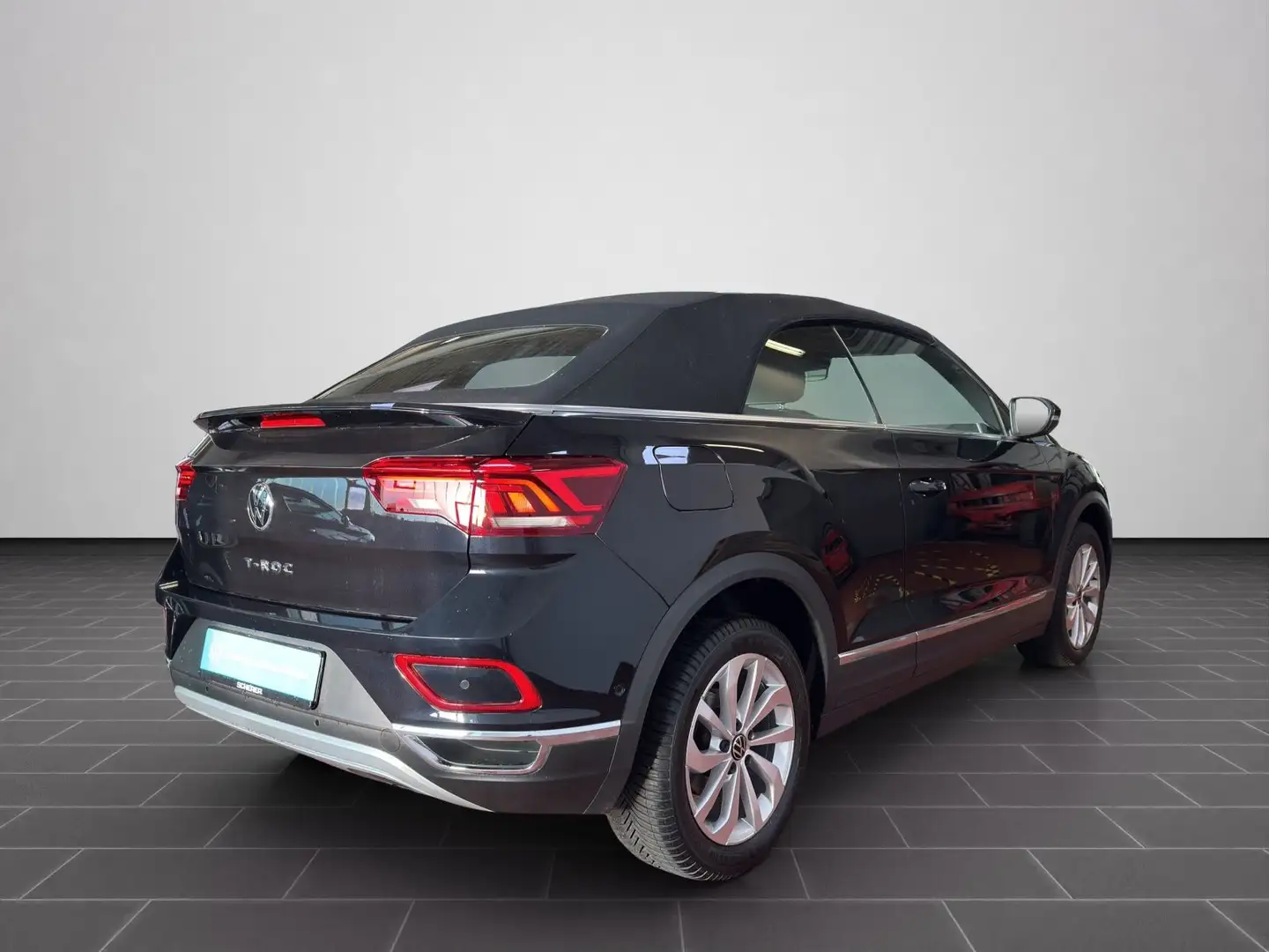 Volkswagen T-Roc 1.5 TSI DSG Style SHZ ACC Schwarz - 2