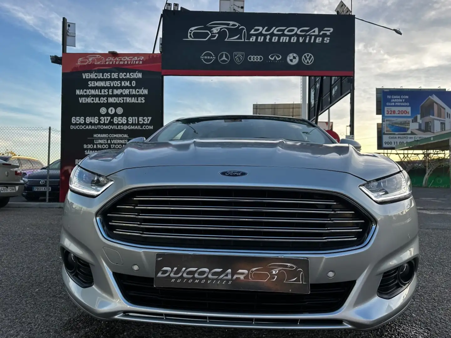 Ford Mondeo 2.0TDCI Trend 150 Gris - 1