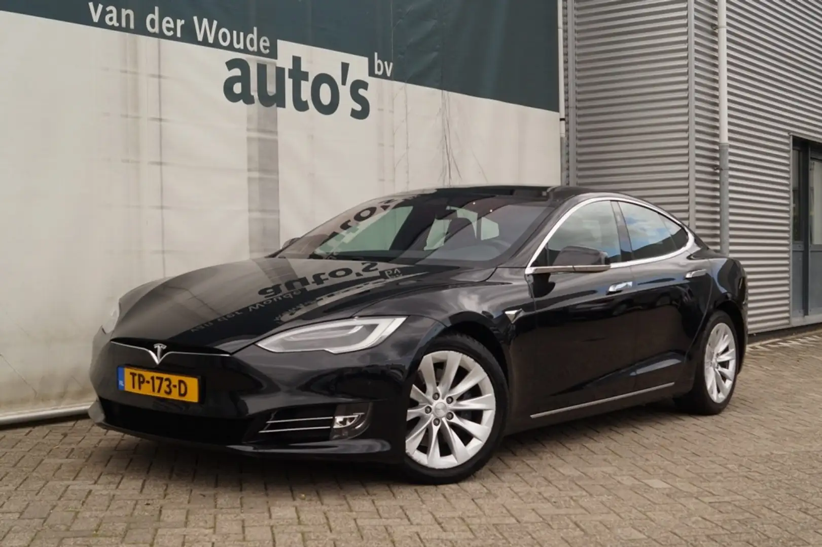 Tesla Model S 75D Base 333pk -PANO-NAVI-ECC-PDC-CAM- Noir - 2