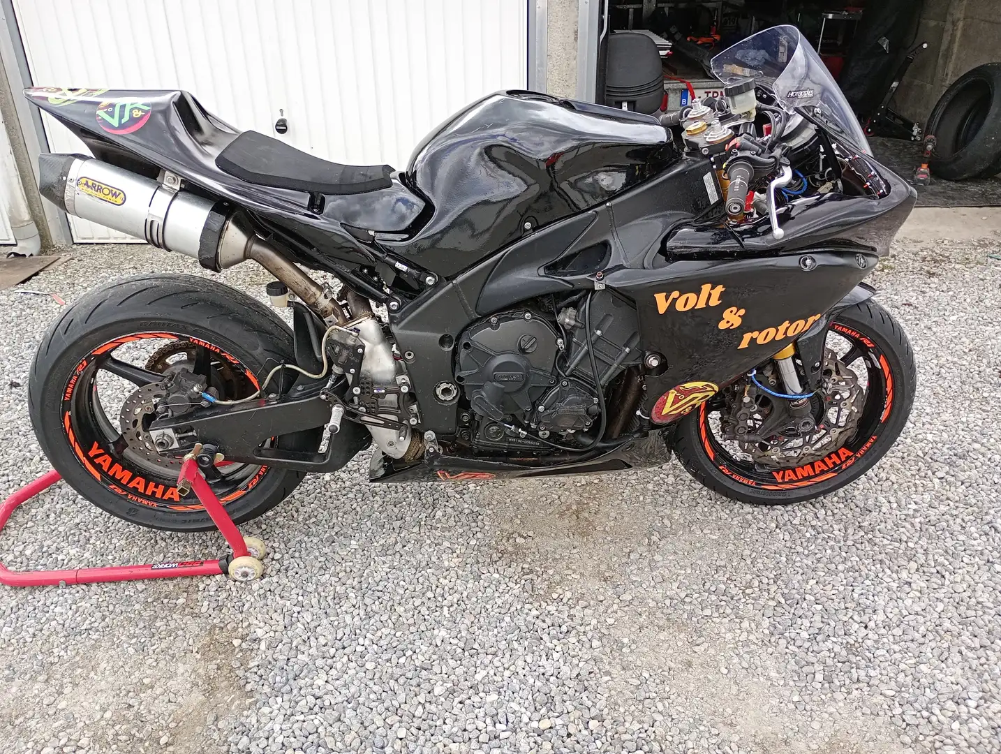 Yamaha YZF-R1 R1 2009 cross plane foul piste Zwart - 2
