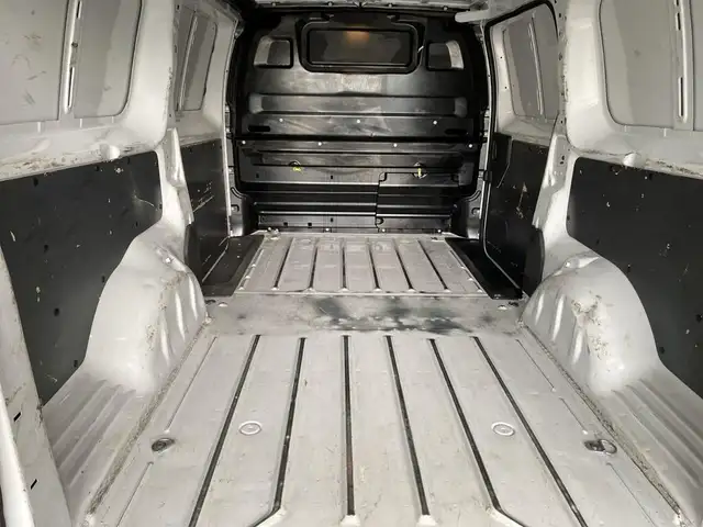 Peugeot Expert view 8