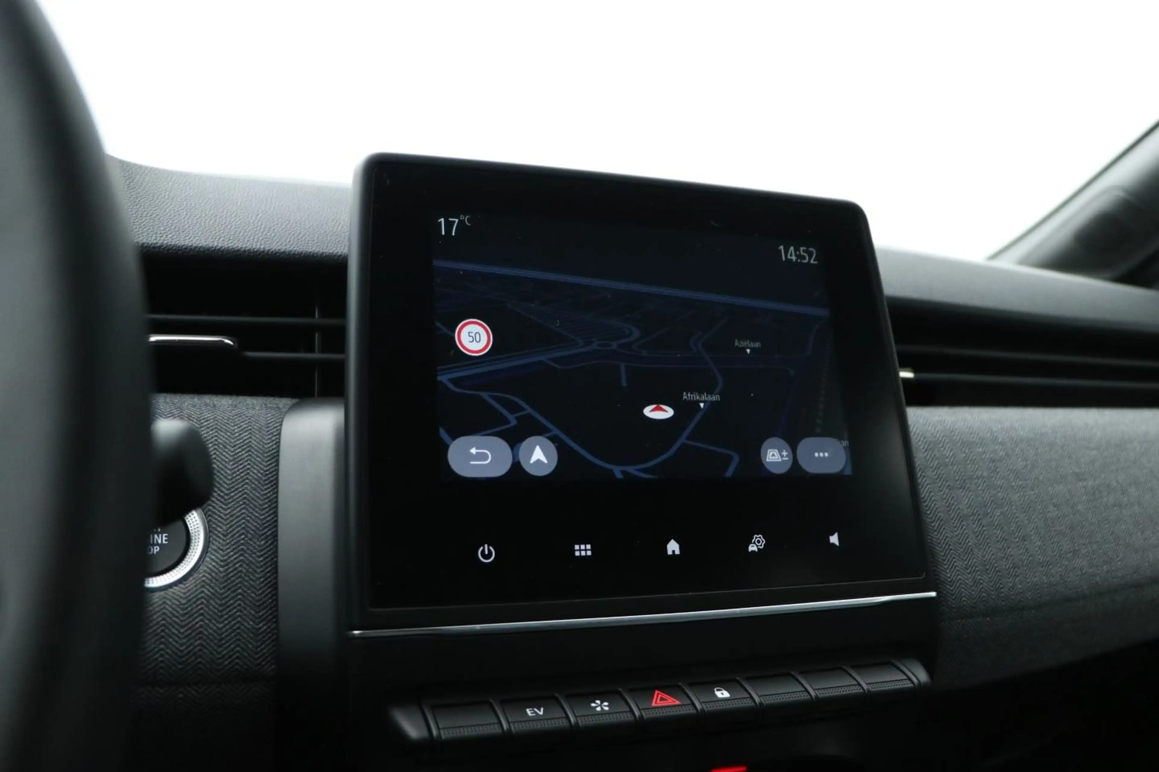 Renault Clio 1.6 E-Tech Full Hybrid 145 techno — photo 12