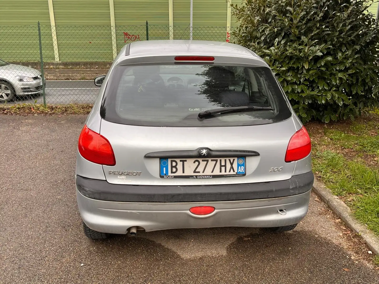 Peugeot 206 1.4 HDi (68 CV) Gri - 2