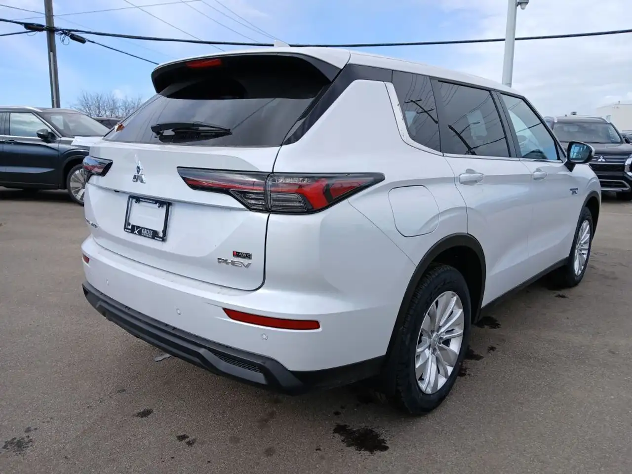 Mitsubishi Outlander снимка Mitsubishi Outlander