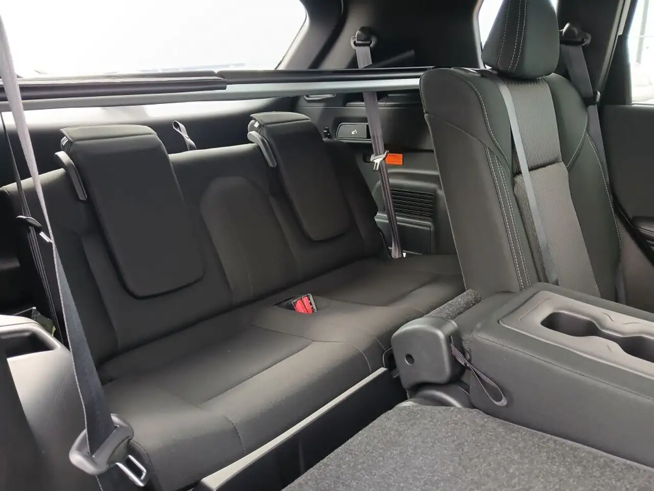 Mitsubishi Outlander снимка Mitsubishi Outlander