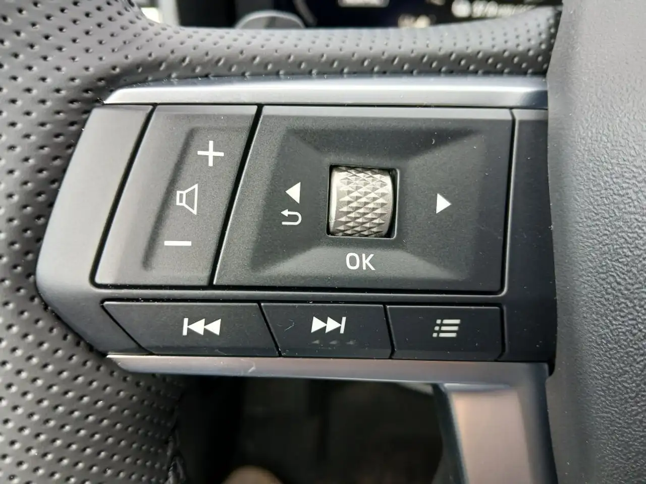 Mitsubishi Outlander снимка Mitsubishi Outlander