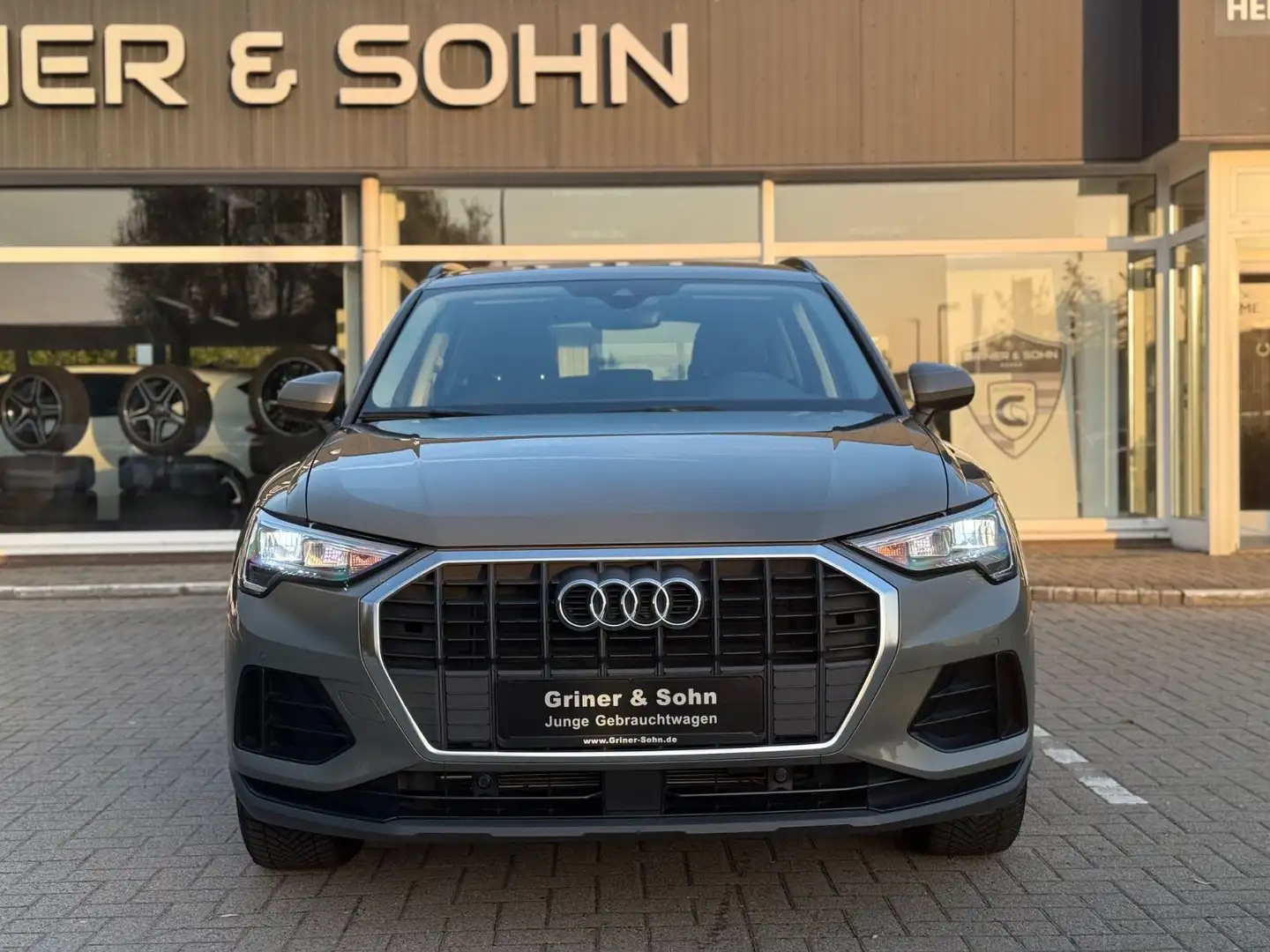 Audi Q3 35 TFSI,1-Hand,Virtual,PDC V+H,LED-Licht Grau - 2