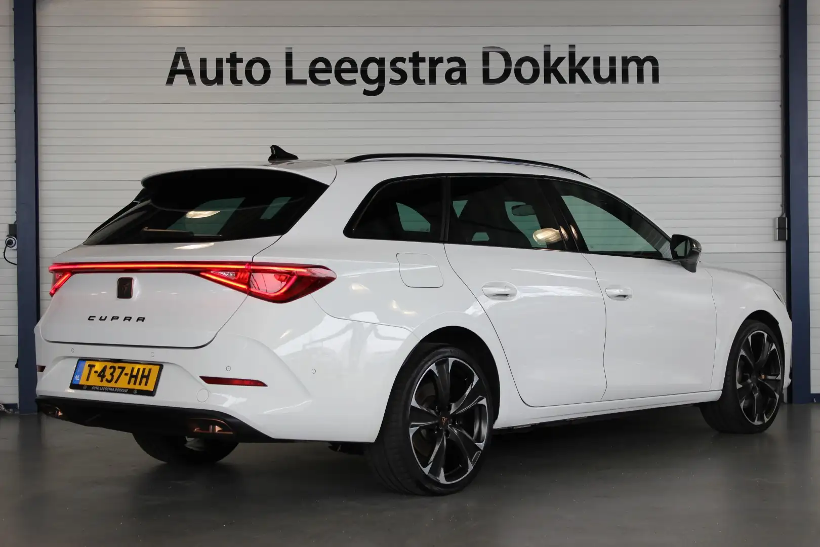 CUPRA Leon Sportstourer 1.4 e-Hybrid 245 Plug-in | Camera | M Blanc - 2