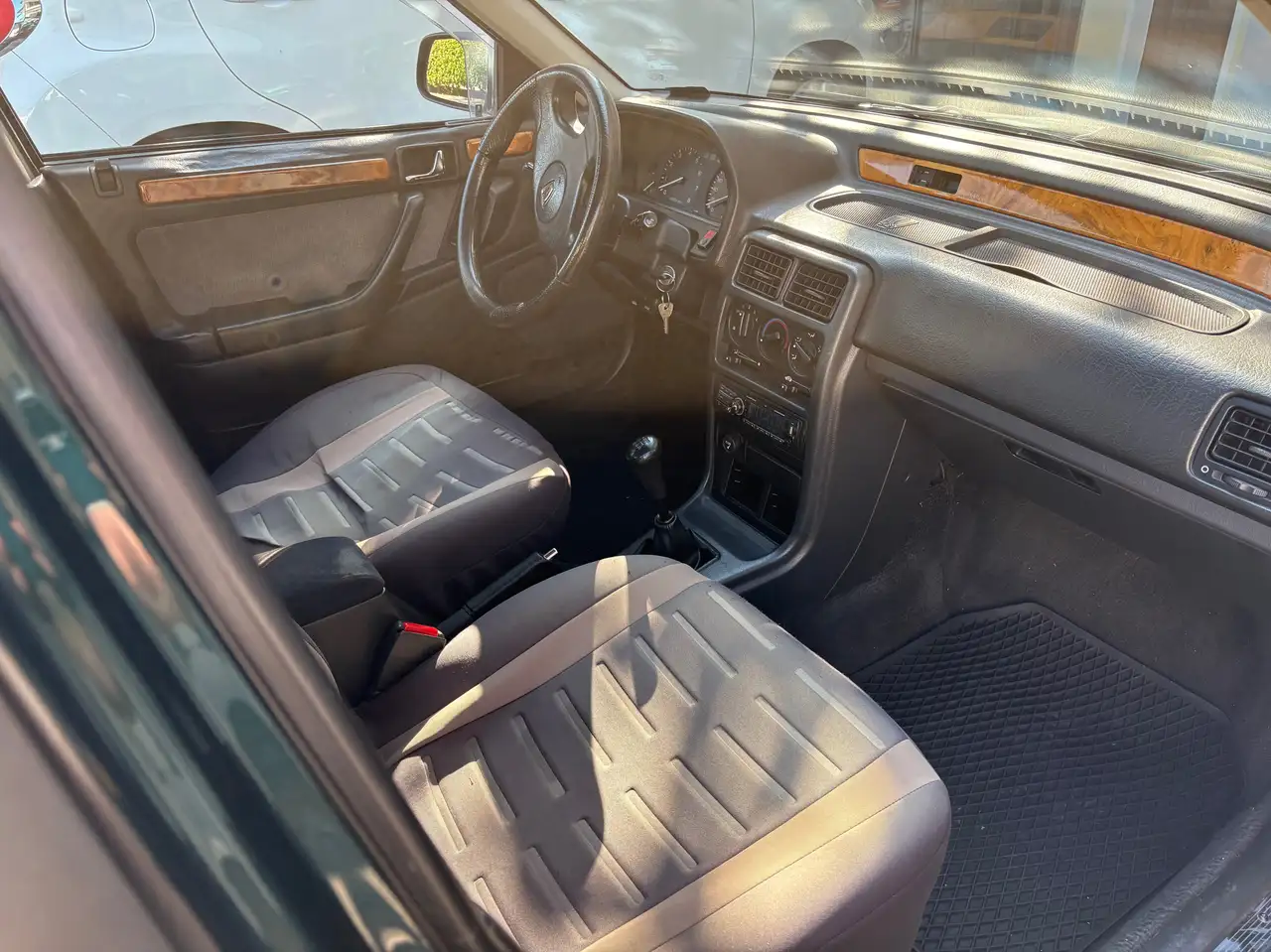 Rover 416 SLi, foto 8