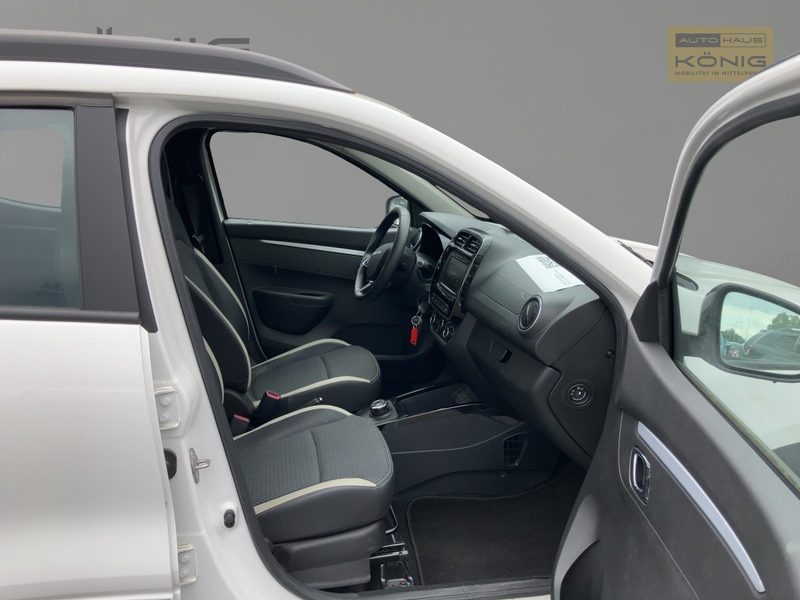 Dacia Spring Business Automatik Klima*Navi*Rückfahrcam — photo 7