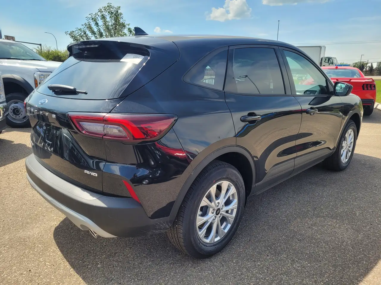 Ford Escape снимка Ford Escape