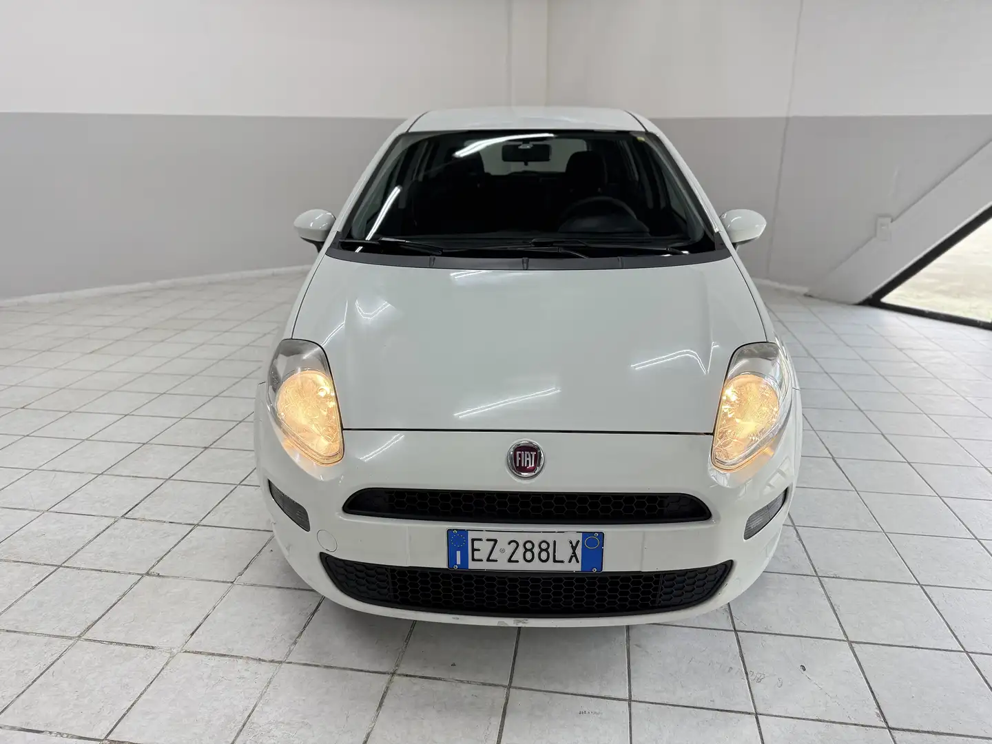 Fiat Punto Evo 5p 1.3 mjt II 75CV lounge Bianco - 1
