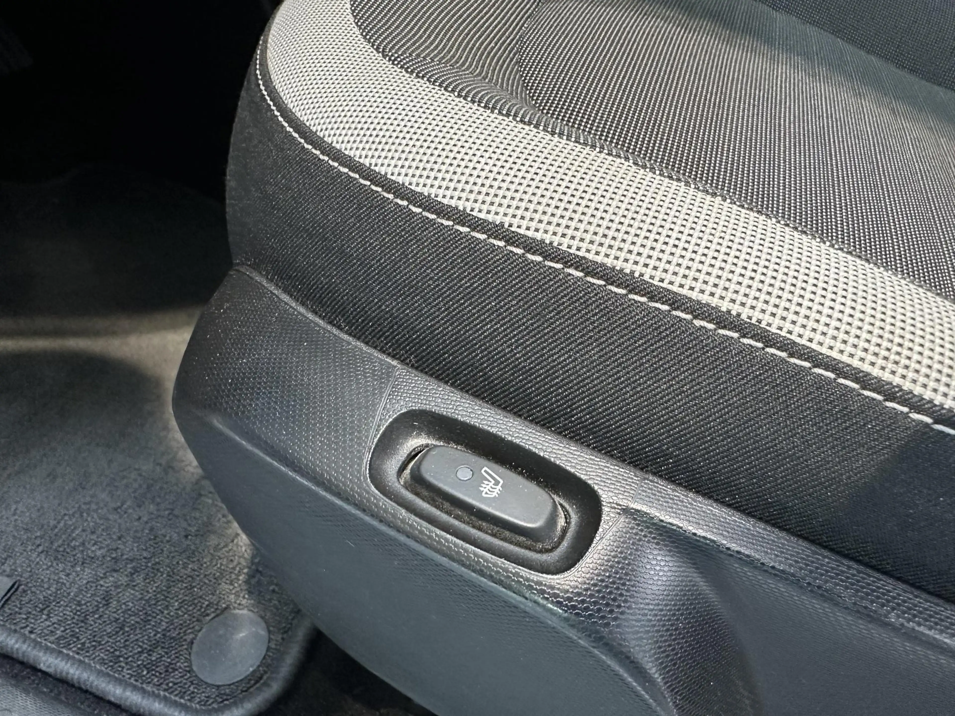 Renault Twingo Electric Equilibre — photo 32