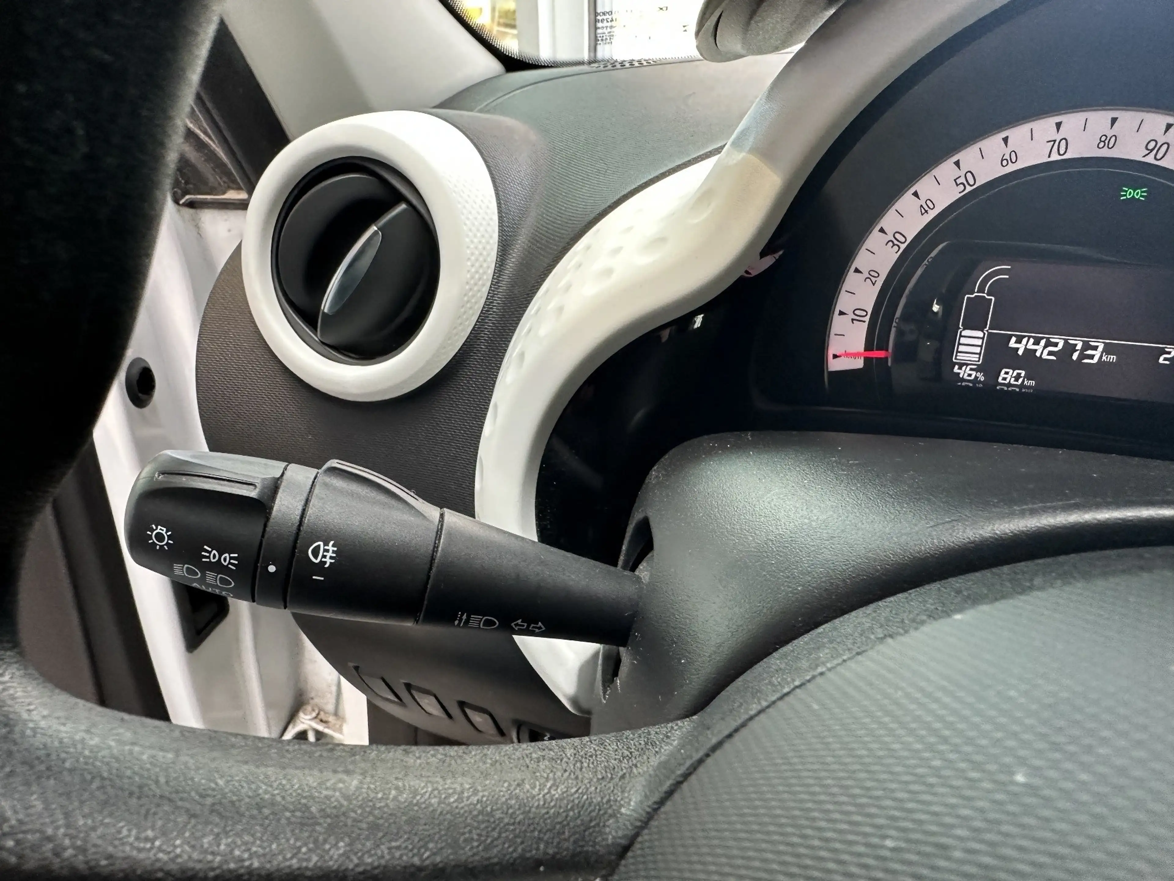 Renault Twingo Electric Equilibre — photo 35