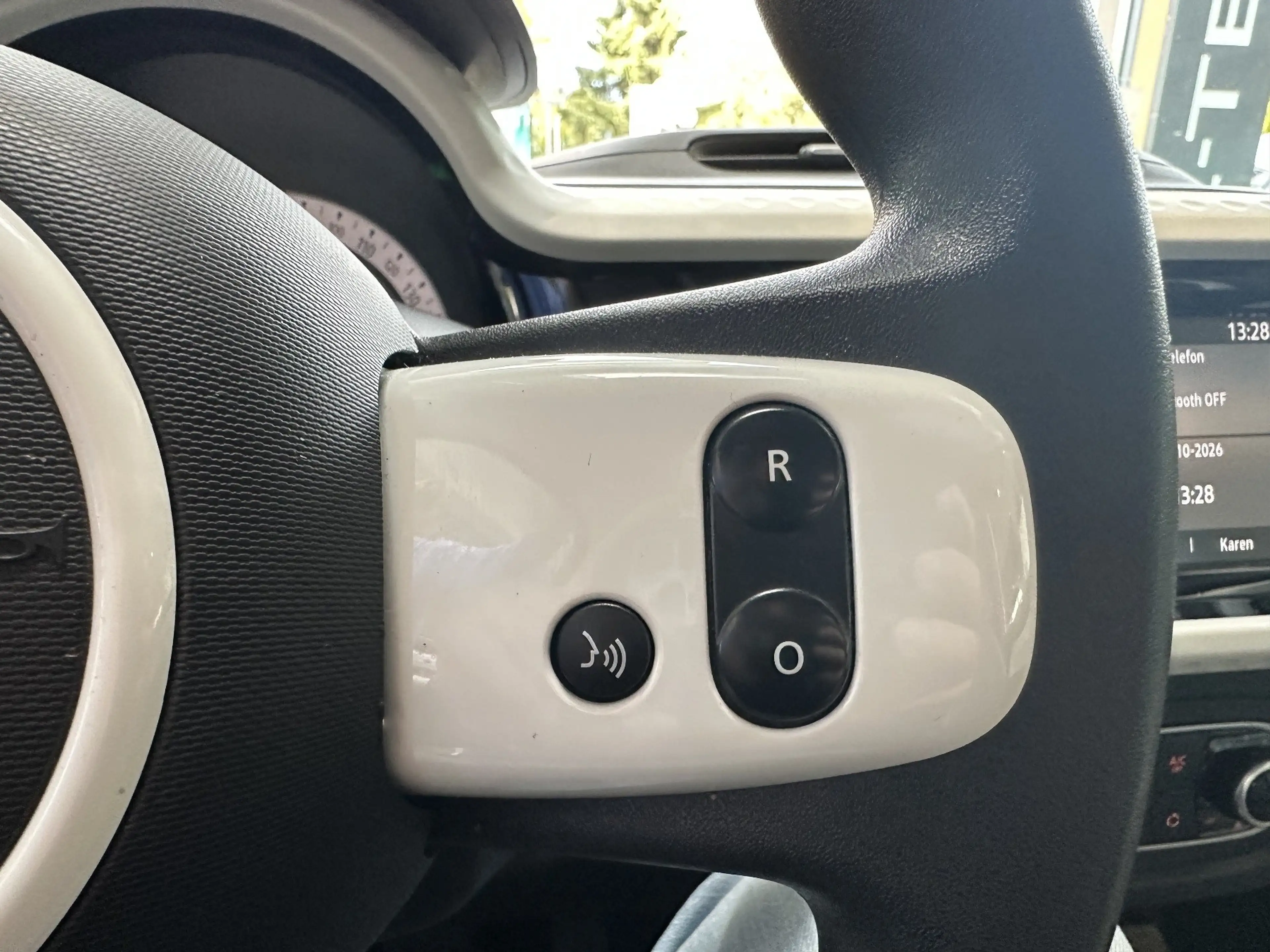 Renault Twingo Electric Equilibre — photo 34