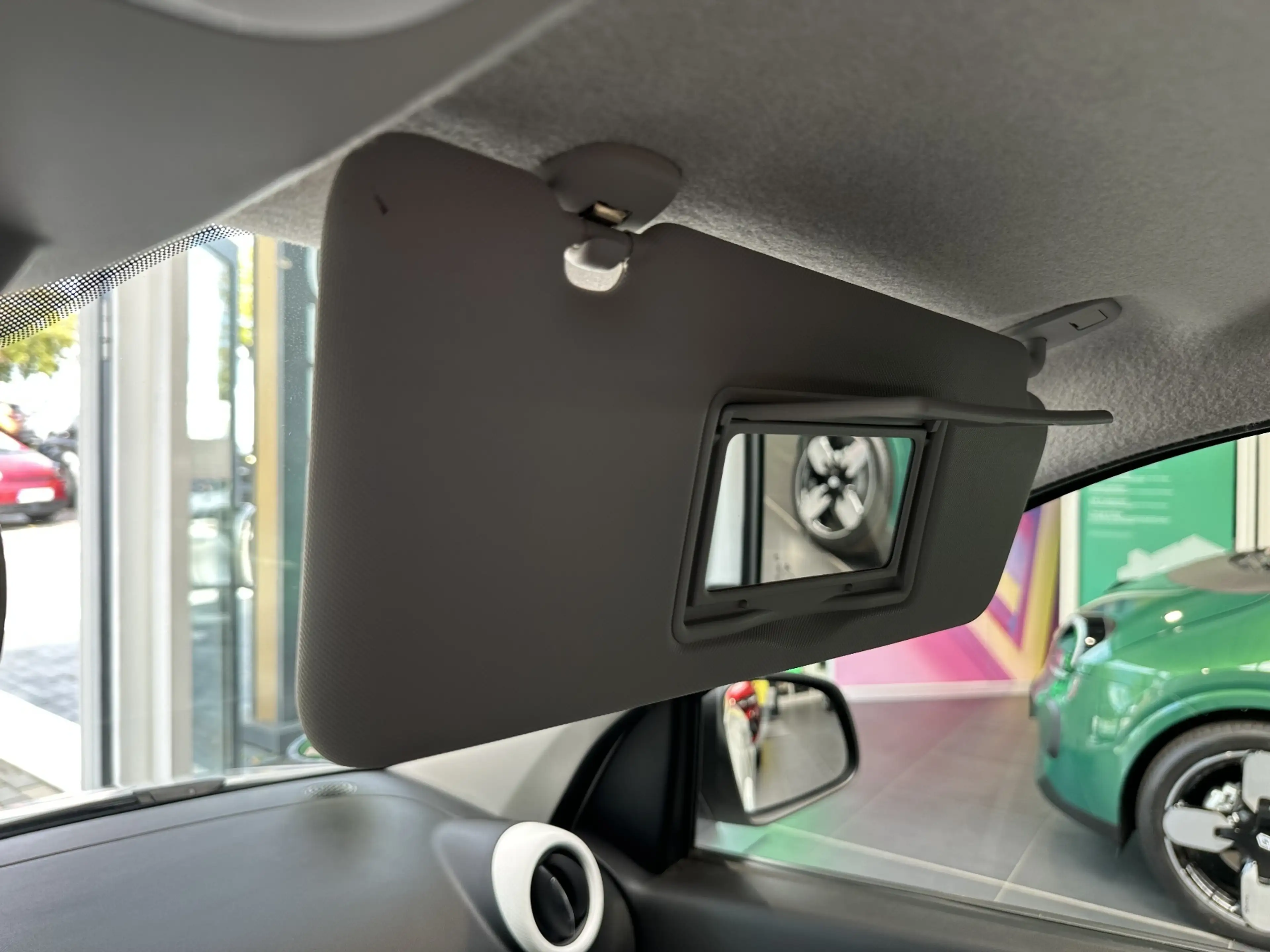 Renault Twingo Electric Equilibre — photo 47