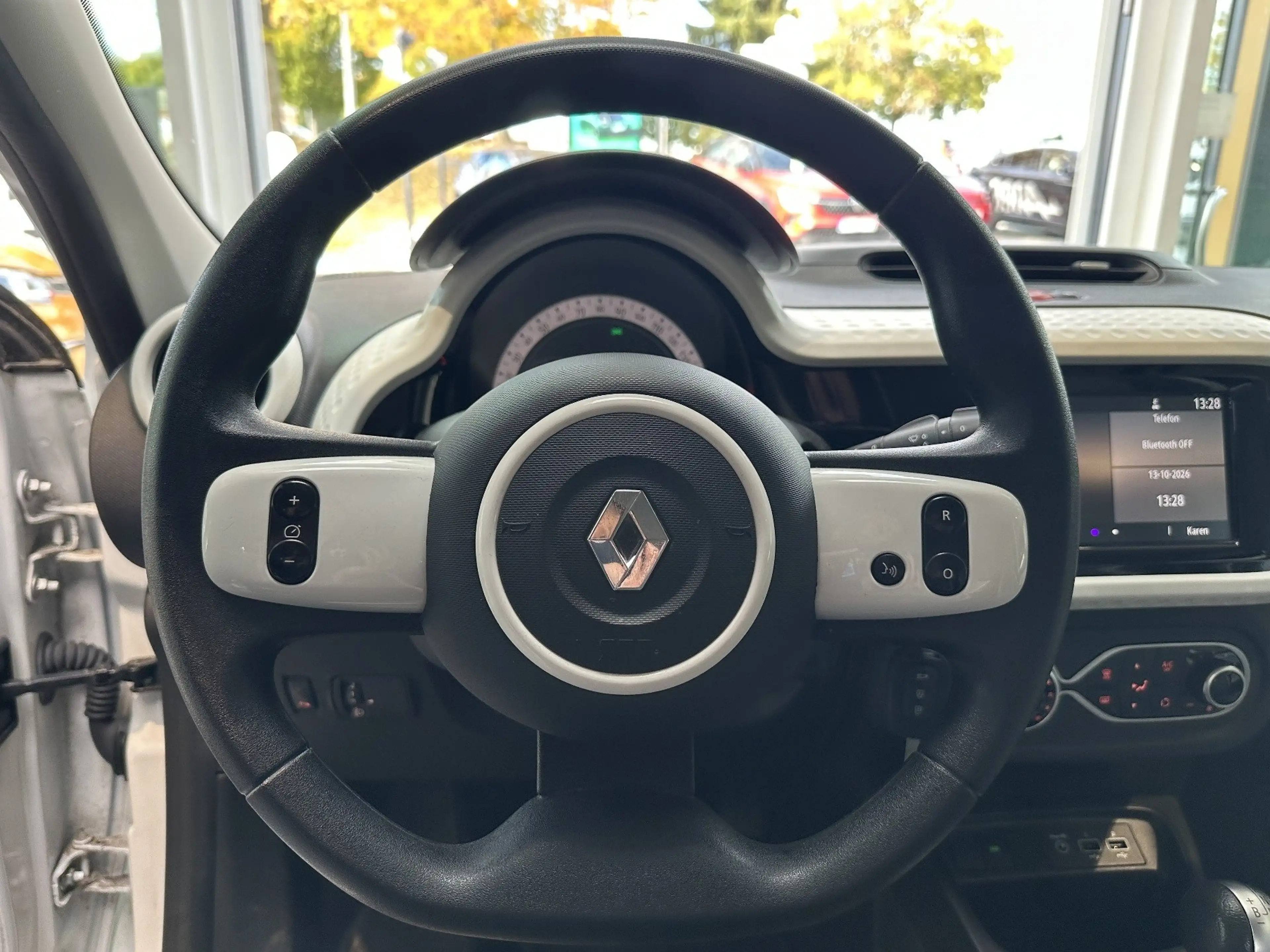 Renault Twingo Electric Equilibre — photo 31