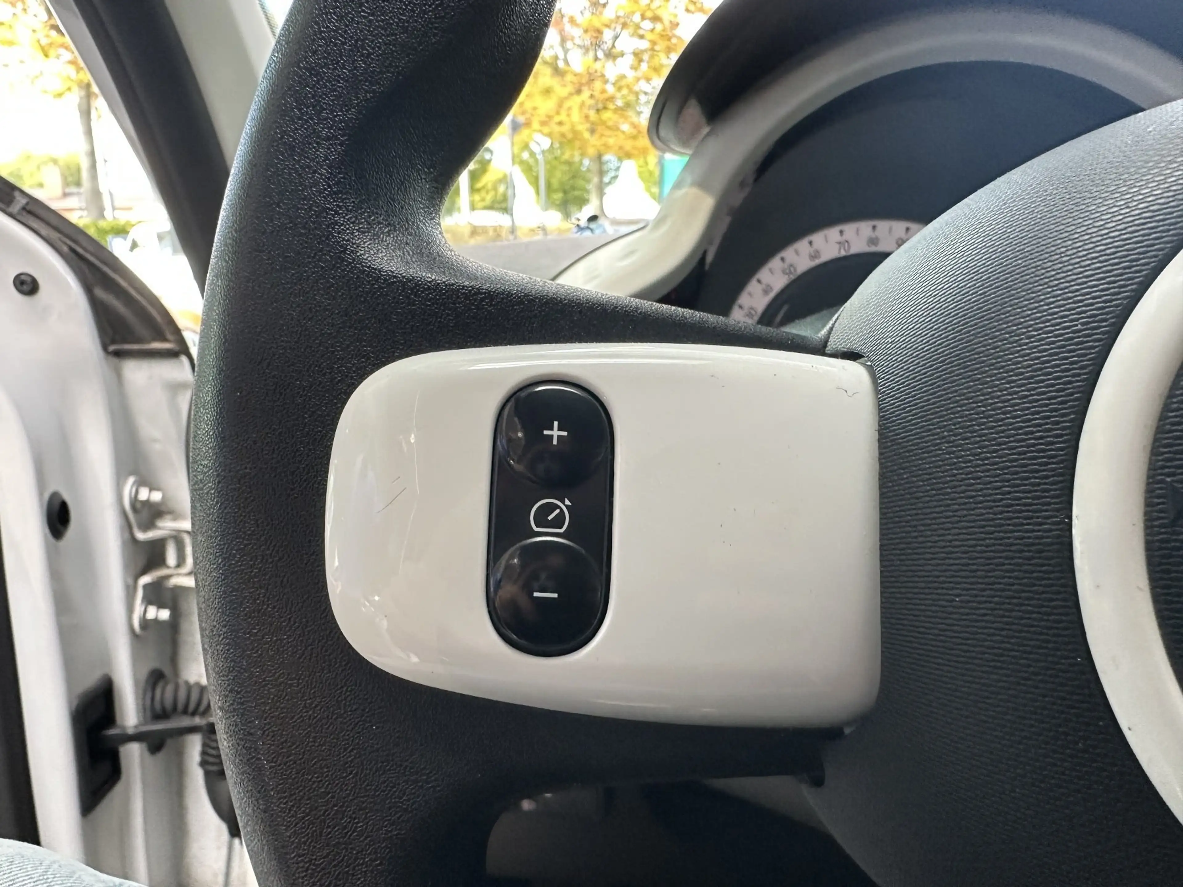 Renault Twingo Electric Equilibre — photo 33