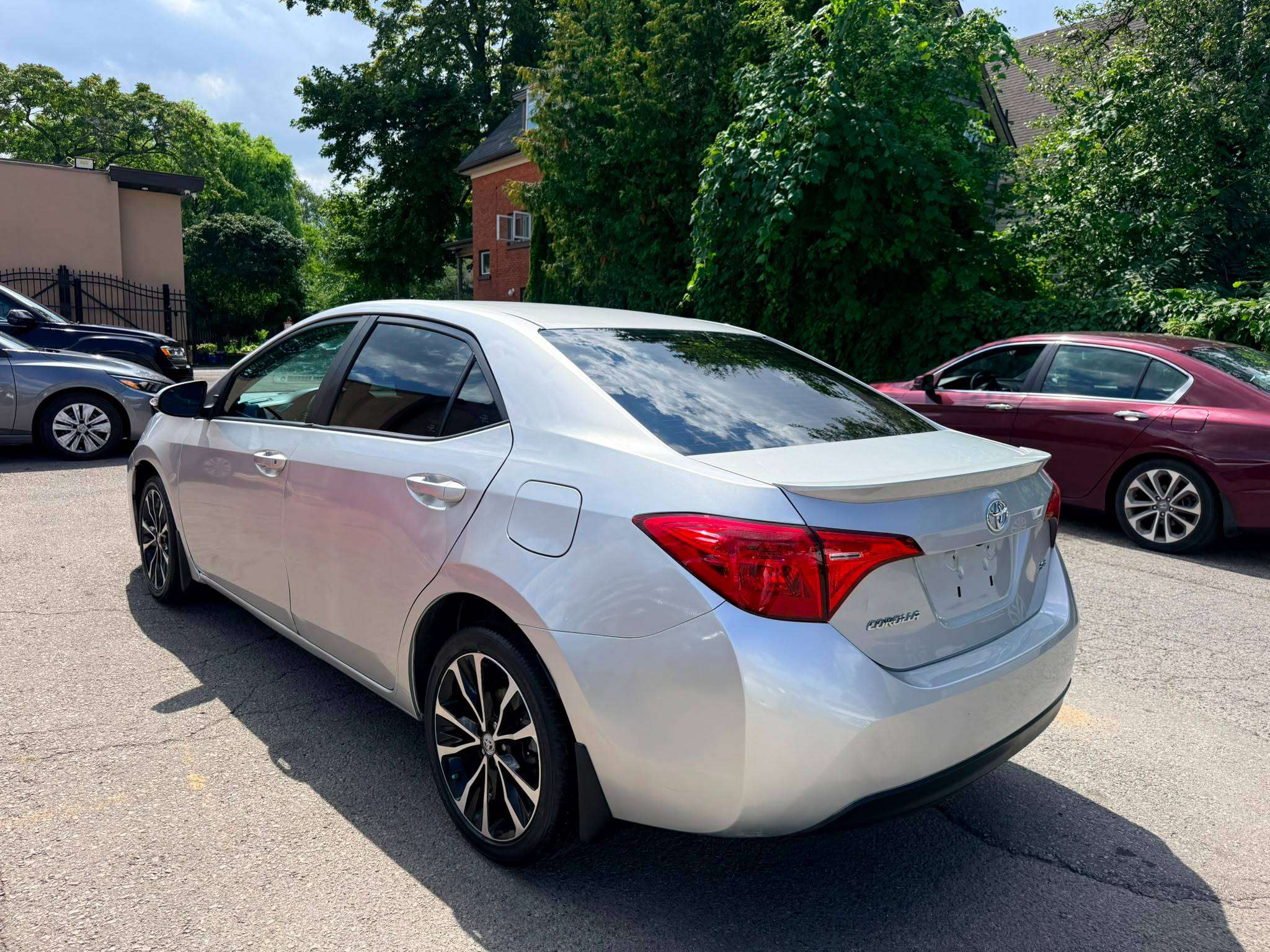 2018 Toyota Corolla SE — снимка 1