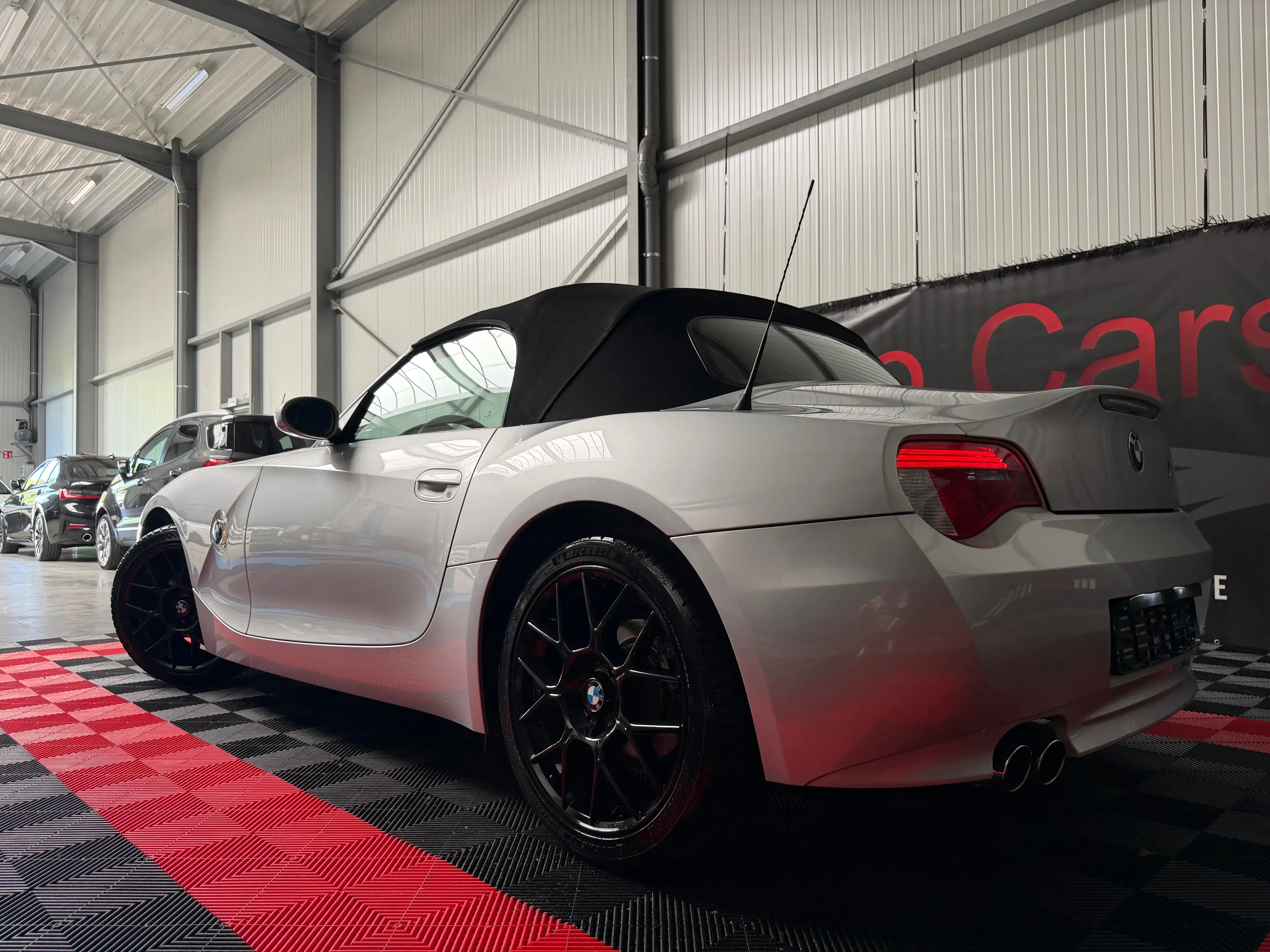 BMW Z4 2.0i 16v/Xeon/Airco/Zv/18"inc/Supersprint/Topper !!!/ — photo 2