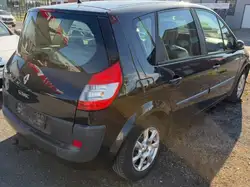 Renault Scenic Scenic 1.6 16V Avantage - fotografija vozila