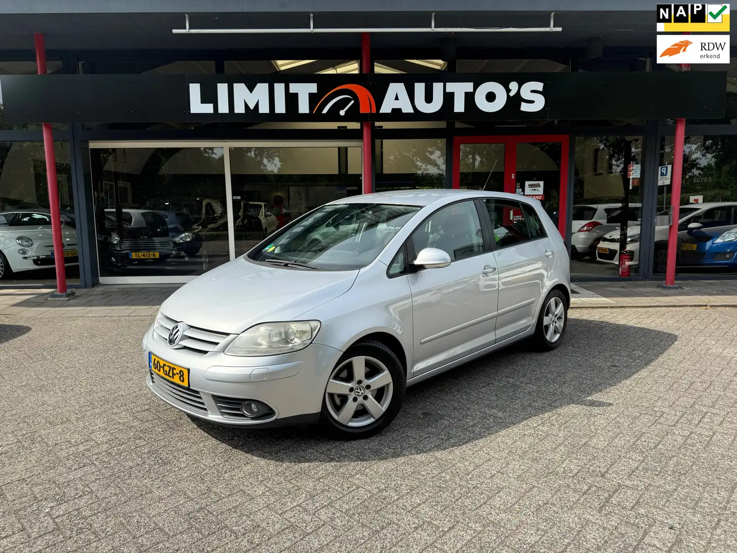 Volkswagen Golf Plus 1.4 TSI Sportline Climate/Aut/Cruise/Navi/Pdc/Nap/ Grijs - 1