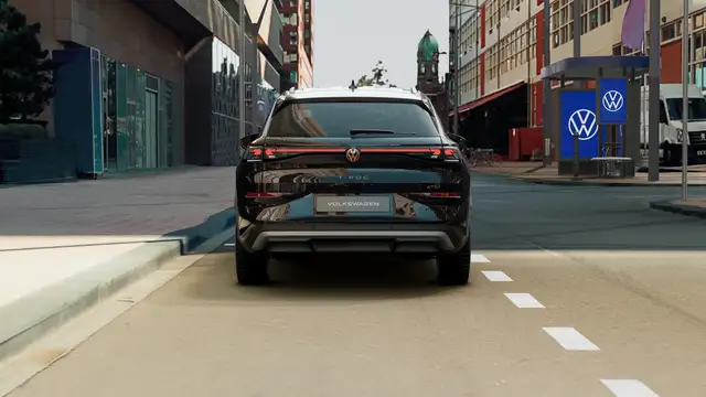 Volkswagen T-Roc view 7